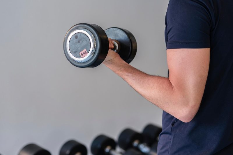 Does Your Strength Drop After Skipping Workouts for a Month or Two?