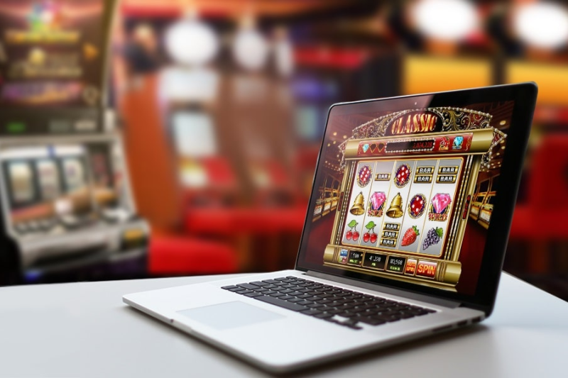 How Instant Play Casino Platforms Differ from Download Versions