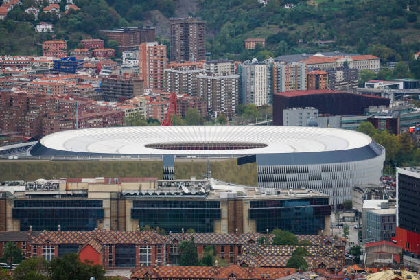 8 Travel Tips for Attending Major Athletic Events