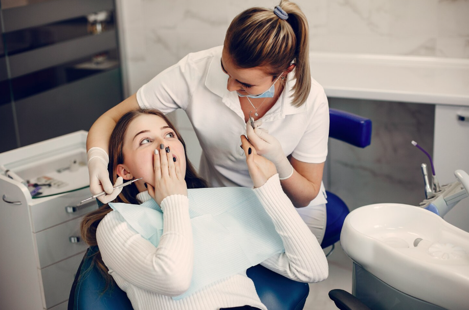 Dentists Help